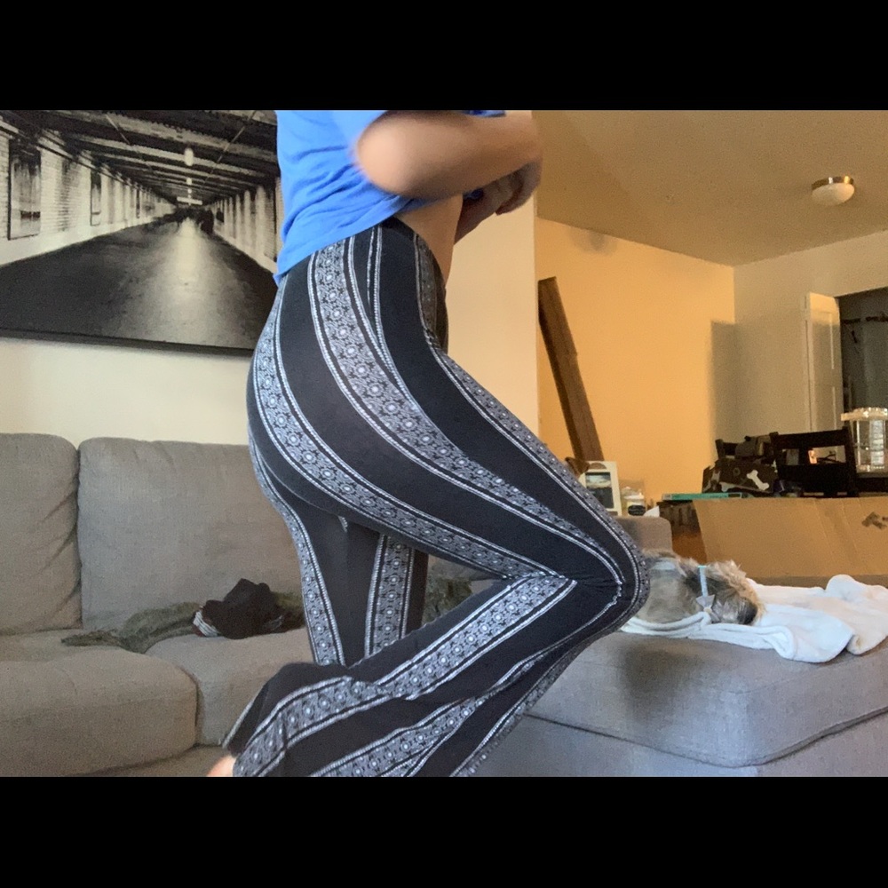 Tillys pants